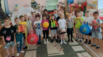 Международный день спорта на благо развития мира.